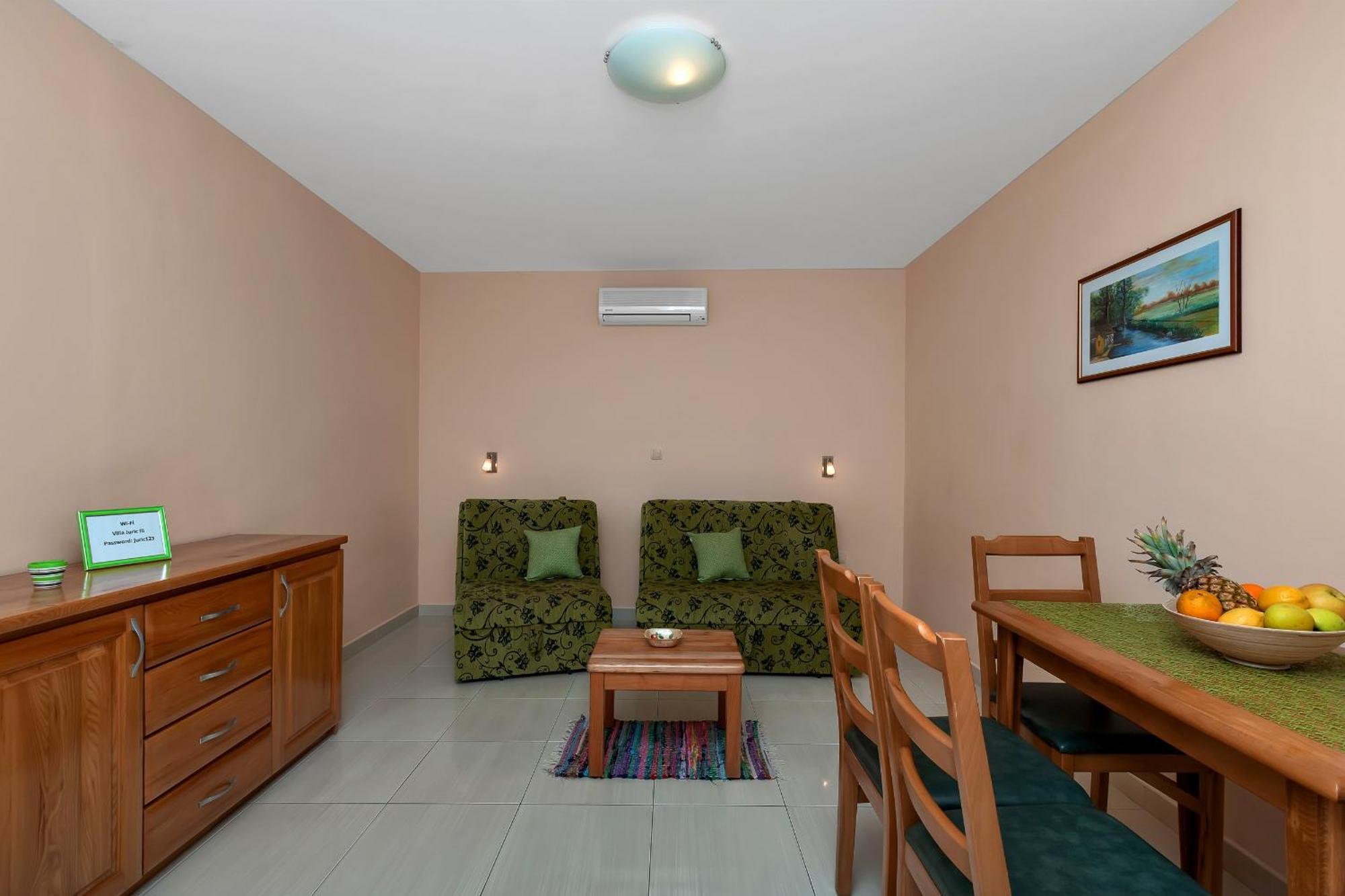 Villa Juric Baška Voda Chambre photo